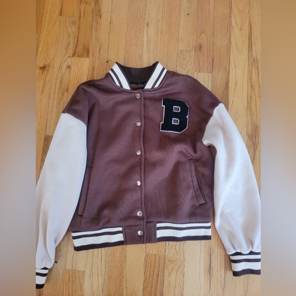 Letter patched varsity jacket - Picture 1 of 1
